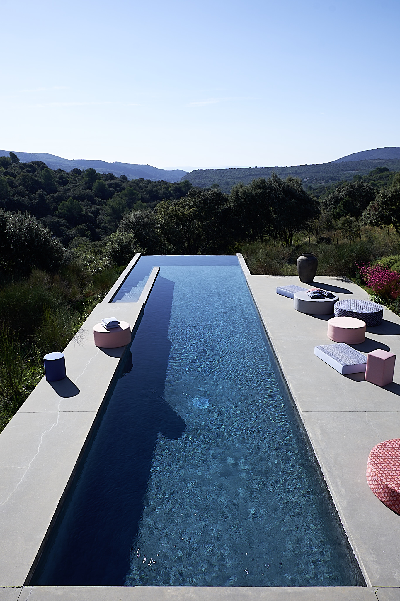 props styling interior clementine Guilmoto Paris Setbau lesArtists by Josef Stockinger Agentur München