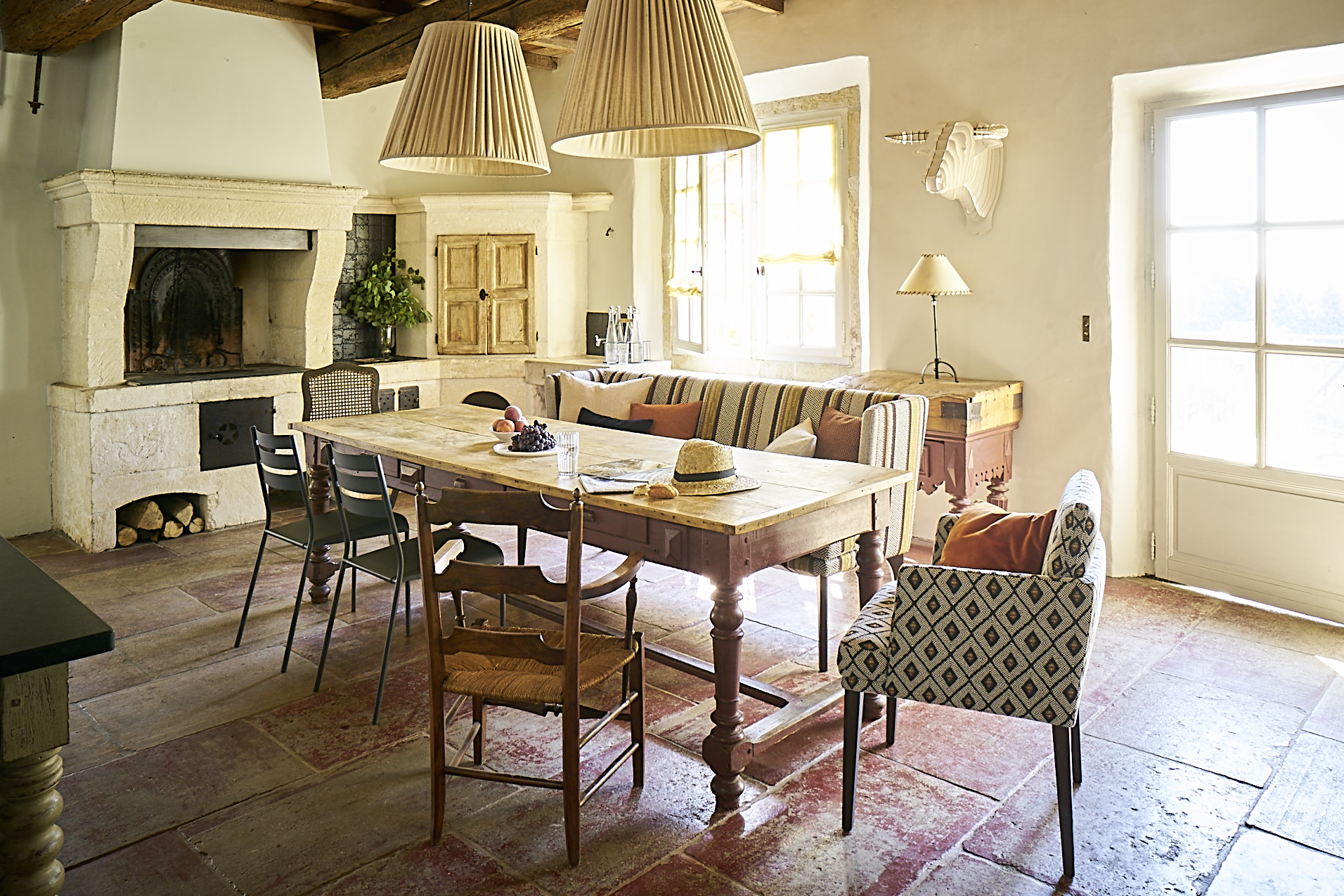 props styling interior clementine Guilmoto Paris Setbau lesArtists by Josef Stockinger Agentur München