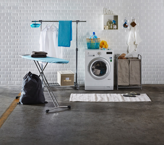 setdesign set design props styling stills Setbau Cora Vohwinkel Mailand lesartists Josef Stockinger Agentur Agency Munich