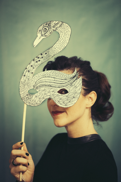 illustration window art katharina konte munich münchen germany deutschland künstleragentur artists agency lesartists by josef stockinger