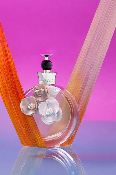 perfumes shooting with photographer roberto greco and hairstylist olivier schawalder lesartists by josef stockinger