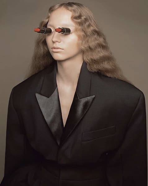 VOGUE ITALIA  © brigitte niedermair - hair olivier schawalder lesArtists by Josef Stockinger creative agency