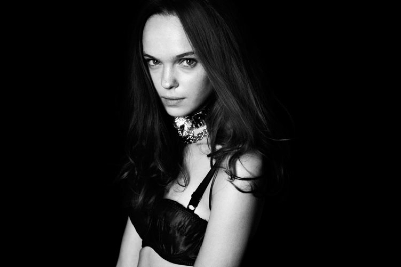 hair & make up artist sacha schuette lesartists by josef stockinger creative agency germany international