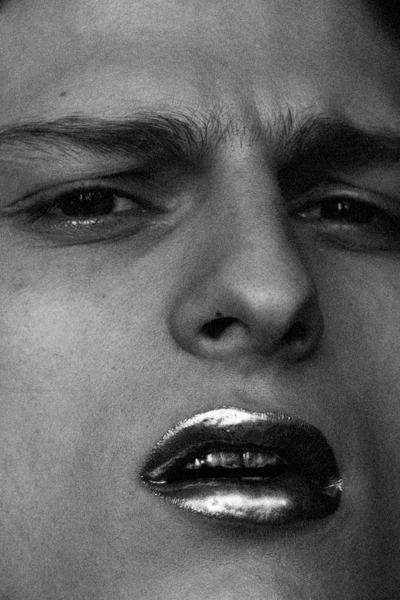 lesartists by josef stockinger creativ agencyhair and make up artist servulo mendez artists community ava pivot