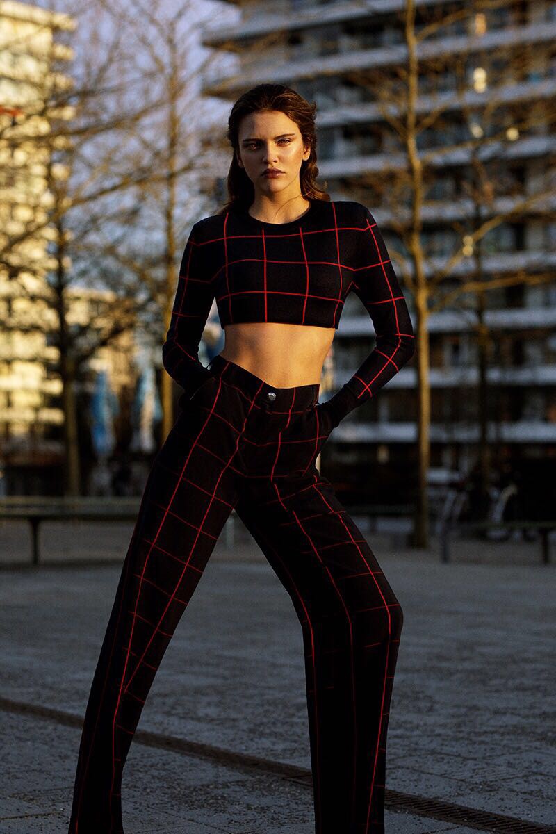 künstleragentur artist agency lesartists by josef stockinger stylist hair & make up artists prop stylist illustrator art director munich münchen germany tamara kraner