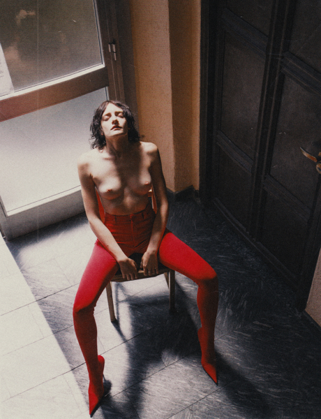 Özge Efek Styling Milano les Artists by Josef Stockinger creative agency