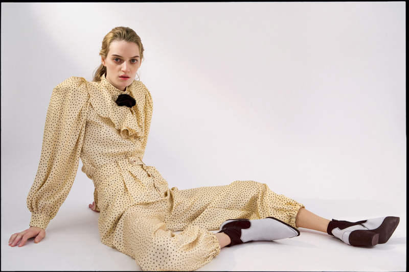 Metal Magazine Styling Özge Efek les Artists by Josef Stockinger agency for hair & make-up styling props Setbau