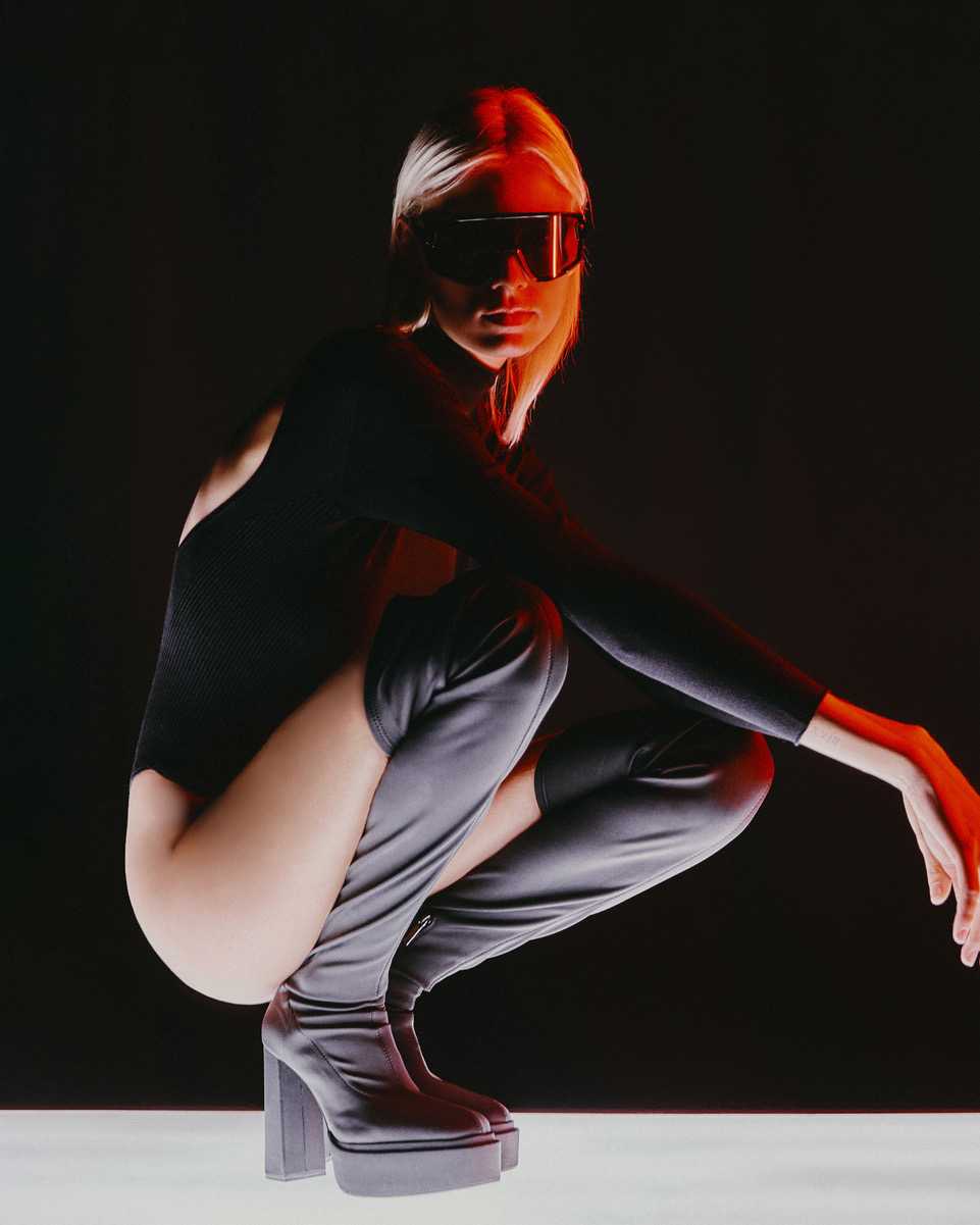 Fashion Styling Özge Efek Milano Les ARTISTS by Josef Stockinger Künstleragentur München agency munich